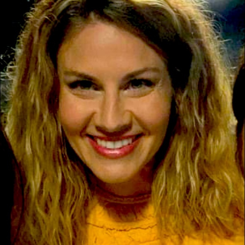 Meet your Posher, Alyssa